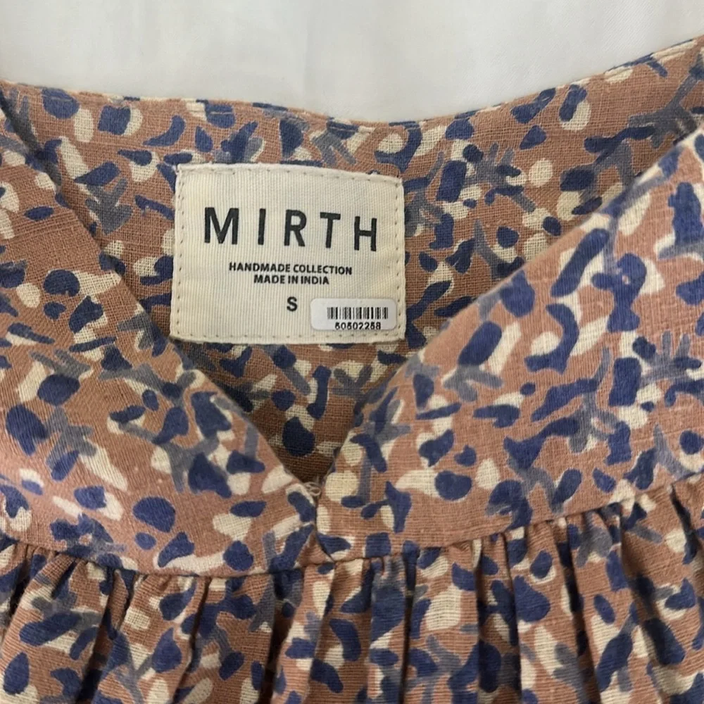 Mirth Belem Dress in Costal Coral - Picture 14 of 14